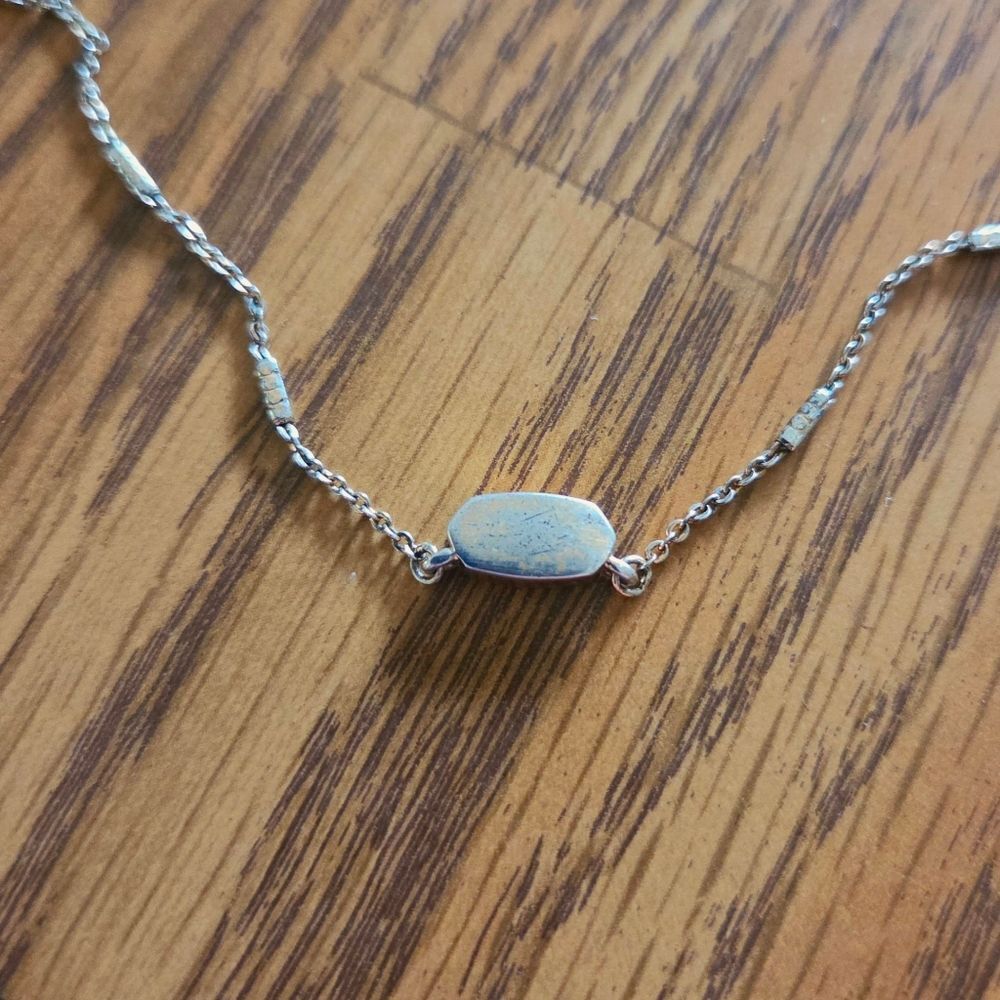 KENDRA SCOTT Vintage Slim Gold Pendant Necklace W/ Station Beading Classic Chic! - Picture 2 of 9